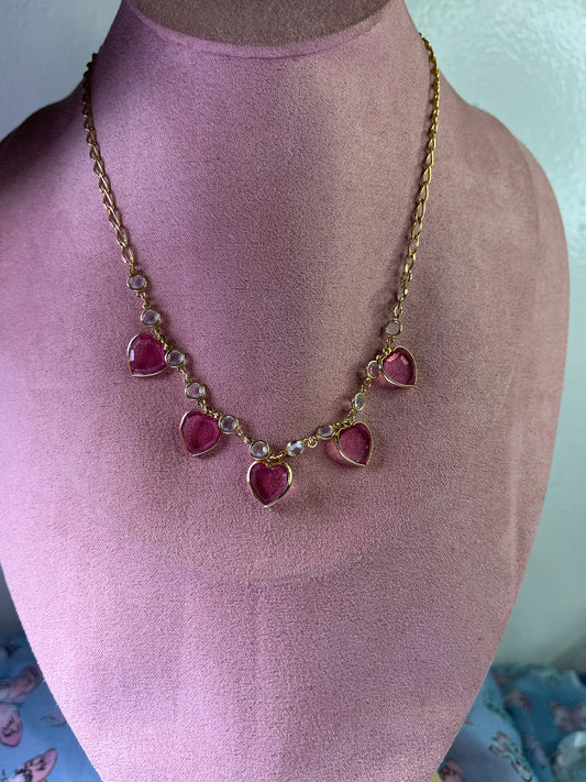 C#10 One of a kind 14” gold-tone necklace. Sample peice made by high end jewelry factory in Rode Island.  Never produced or circulated to the public