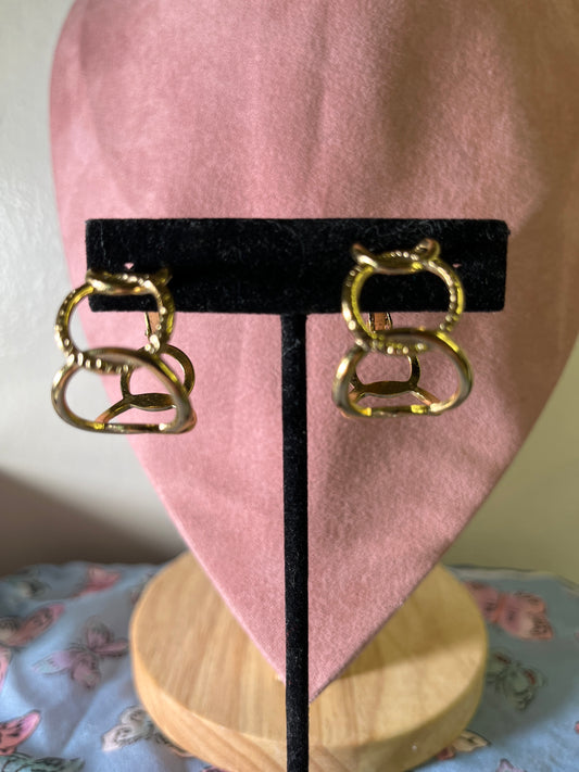 C#13 NAPIER Gold tone soft clip on with adjustable screw backs
