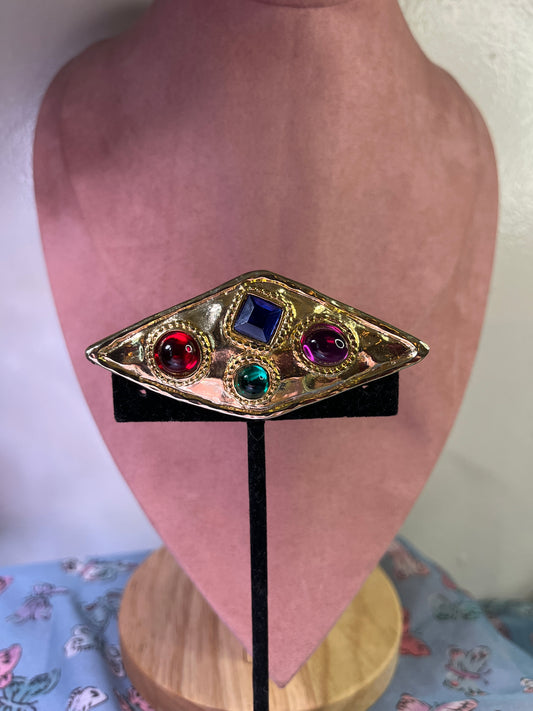 C# 5 90s Gold-tone Mogul brooch.